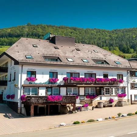 Landhotel Lowen 3* Blumberg